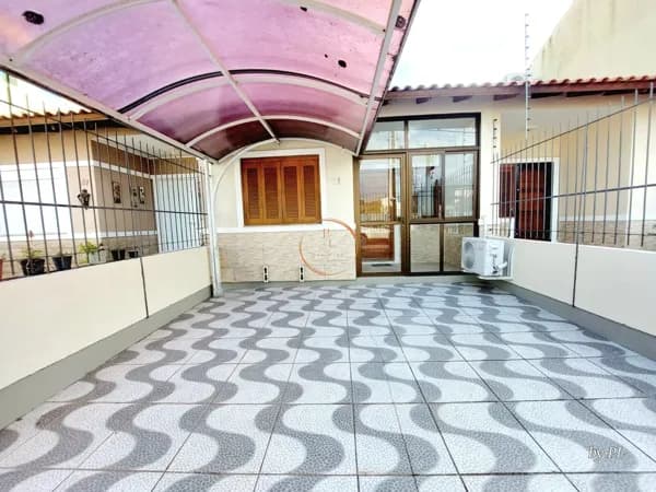 🏡✨ Seu novo lar espera por você na Hípica! ✨🏡