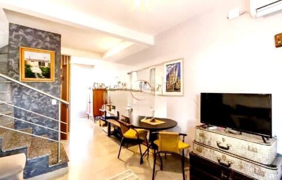 🏡 Casa em Condomínio na Vila Nova – 2 Dormitórios e Garagem!