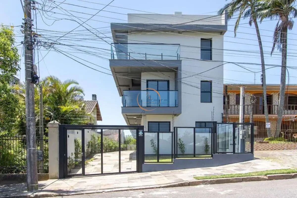 🏡✨ Casa em Condomínio Fechado | 3 Suítes | Tristeza – Porto Alegre ✨🌿 📍 Travessa Nova Trento | Bairro Tristeza