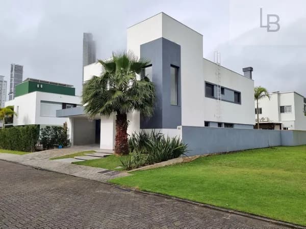 Casa em Balneário Camboriú - Barra