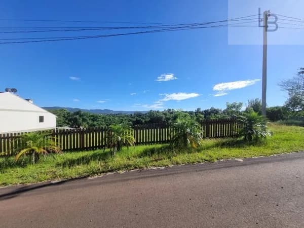 Lote/Terreno em São José do Hortêncio - Centro