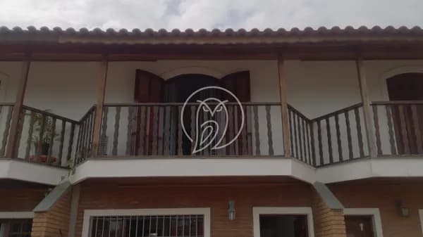 OPORTUNIDADE SOBRADO NA PRAIA DE CARAGUATATUBA 70 MTS DA PRAIA