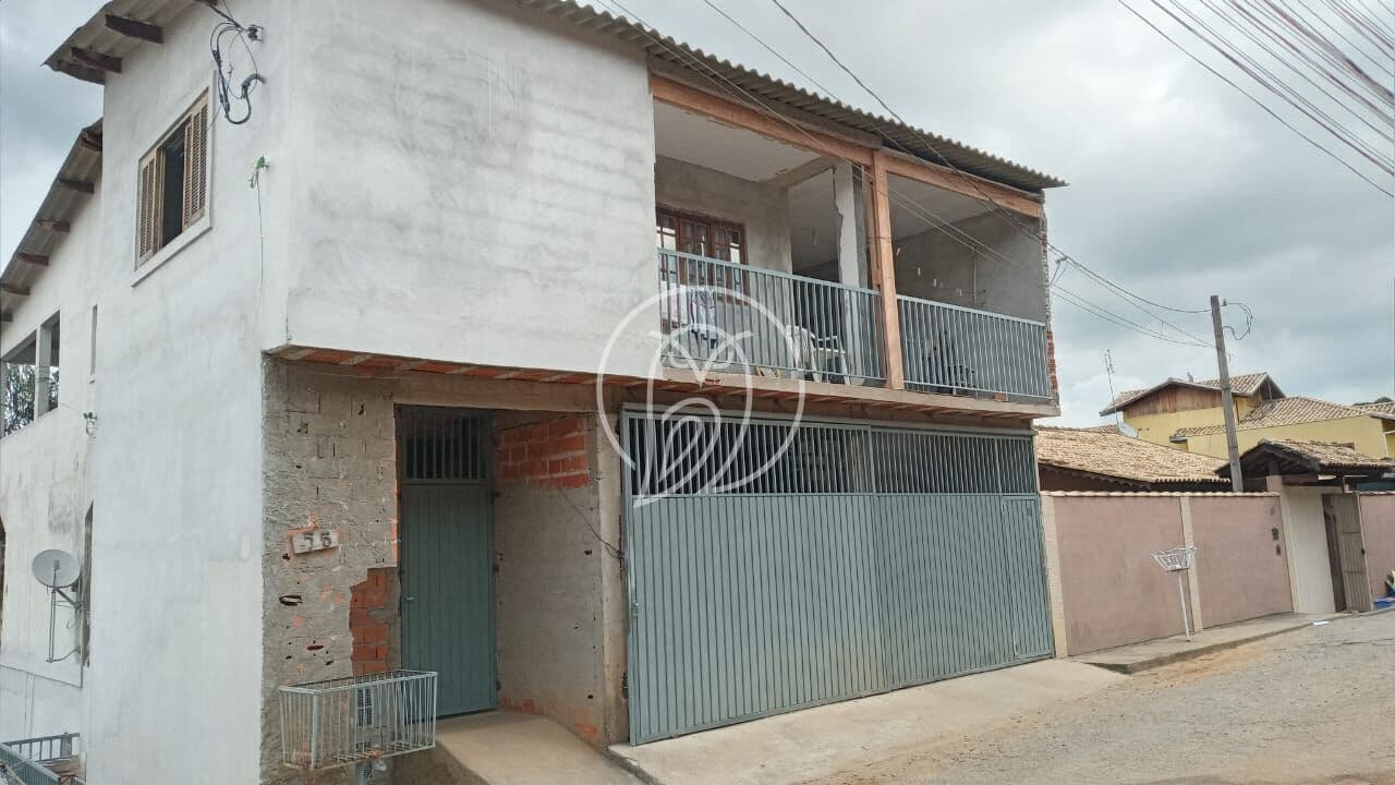 OPORTUNIDADE PARA INVESTIDOR IMÓVEL COM 5 CASAS ALUGADAS