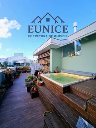 Apartamento à venda no bairro Ingleses do Rio Vermelho em Florianópolis/SC