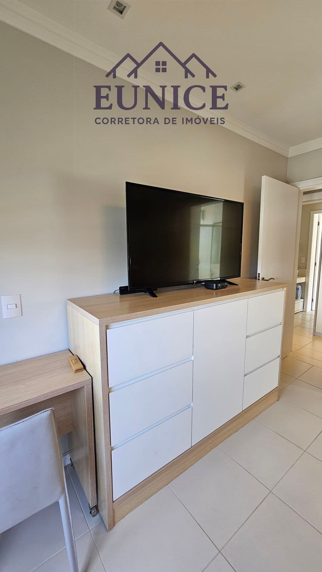 Apartamento 3 dormitórios no Vila Palmeiras 1