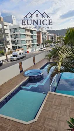 Apartamento 1 dormitório a poucos passos do mar