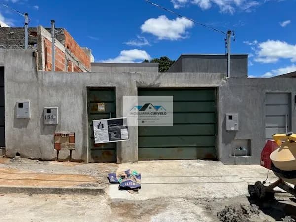 Casa em Curvelo - Jockey Clube
