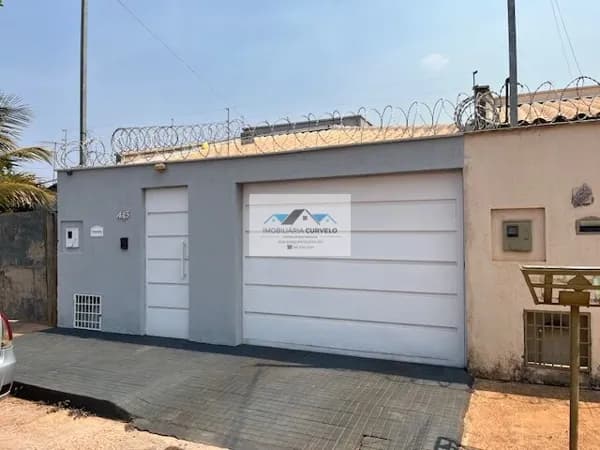 Casa em Curvelo - Santa Rita