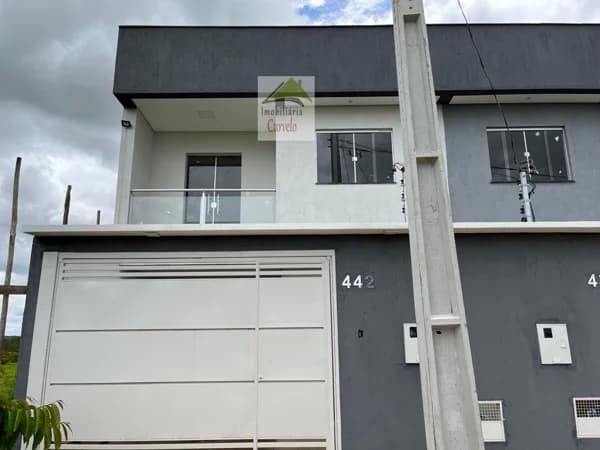 Casa Alto Padrão para Venda em Parque dos Príncipes Curvelo-MG