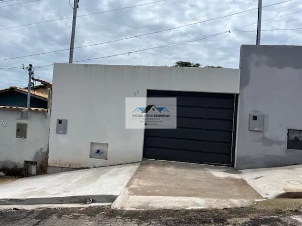 Casa em Curvelo - Bandeirante