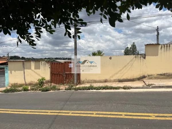 Lote/Terreno em Curvelo - Santa Cruz