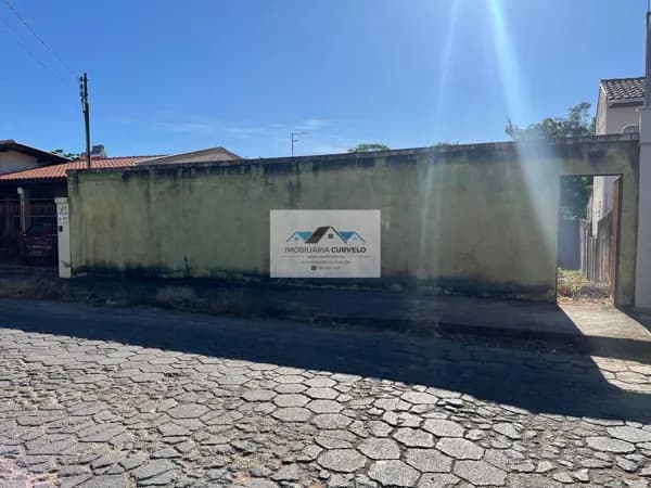 Lote/Terreno em Curvelo - Centro