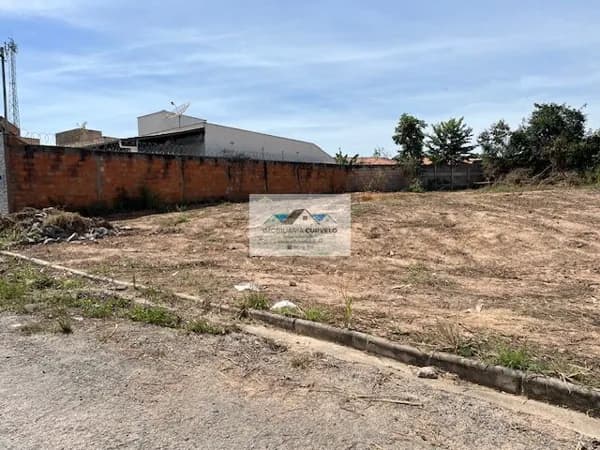 Lote/Terreno em Curvelo - São Geraldo