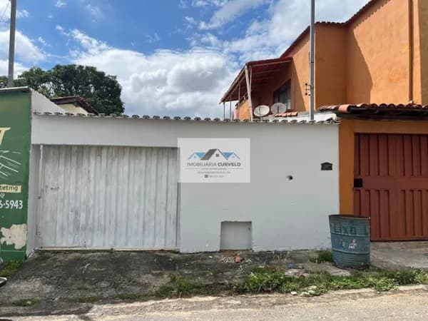 Casa em Curvelo - Boa Esperança