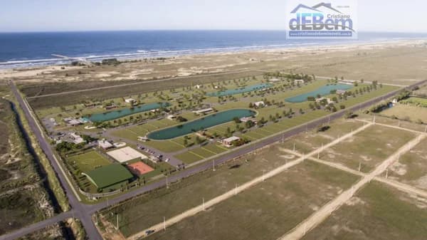 Terreno em Condomínio para Venda em Vila Suiça Balneário Rincão-SC