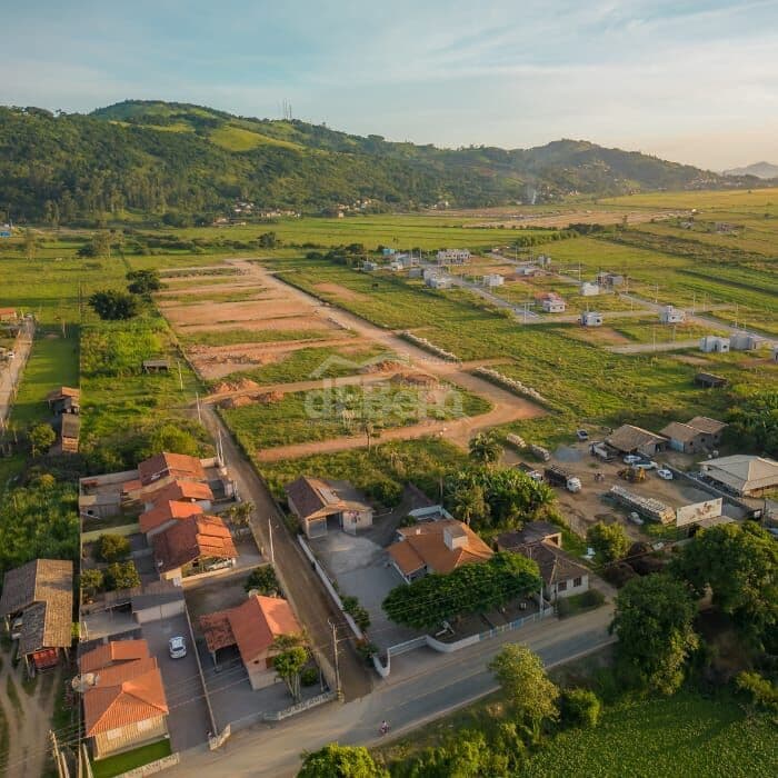Lote/Terreno em Tubarão - Santa Luzia