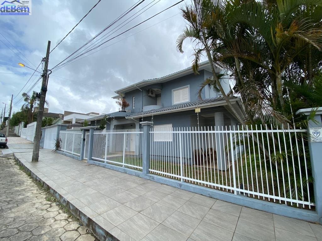 Casa Alto Padrão para Venda em Jardim Elizabeth Içara-SC