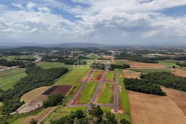 Lote/Terreno em Içara - Vila São José