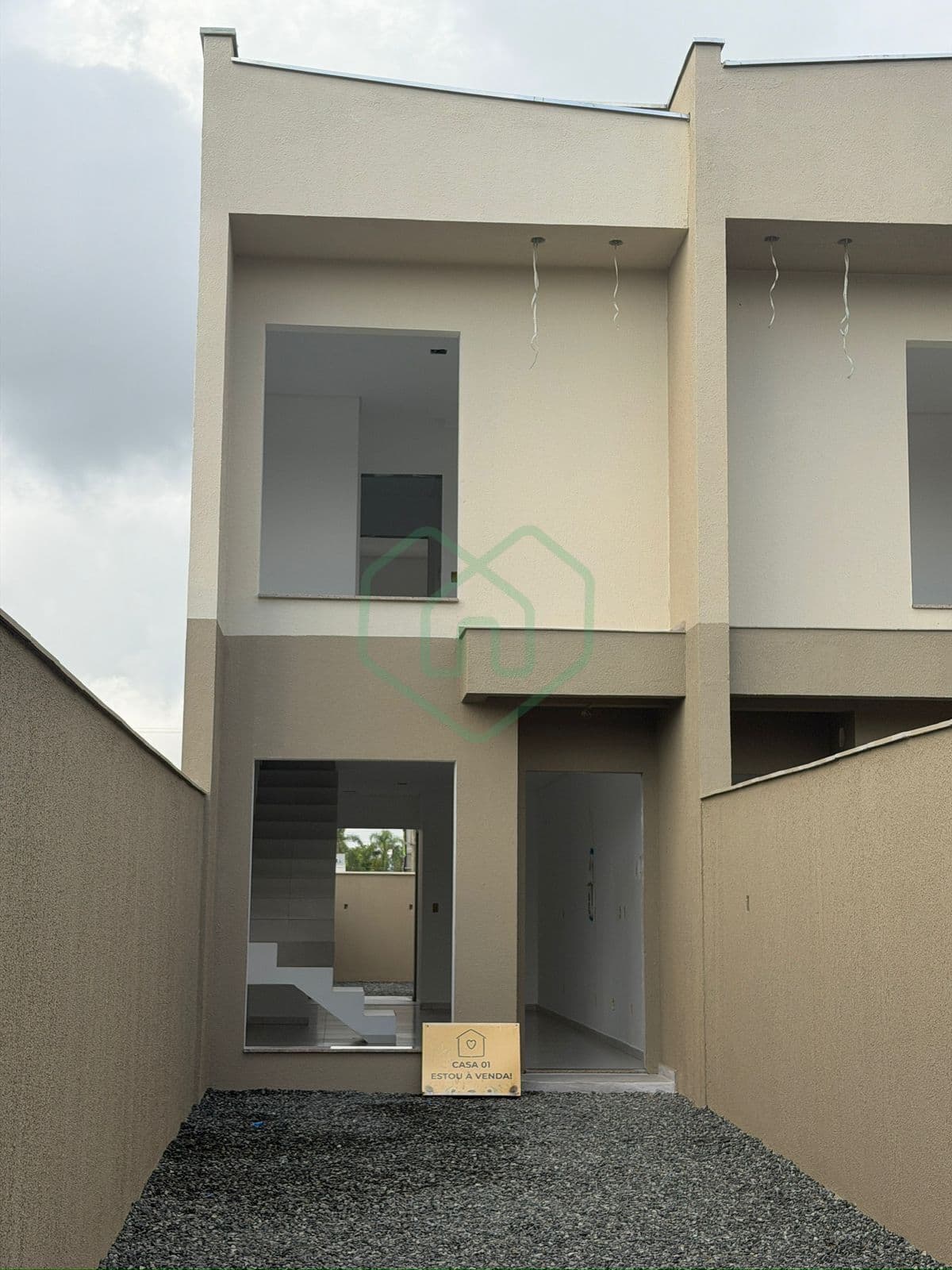 Sobrado Geminado à Venda – Bairro Vila Nova, Joinville POR R$ 429.652,16