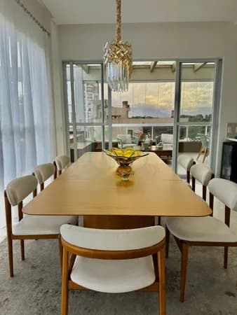 Cobertura Plana Mobiliada com Terraço, Jacuzzi e deck no Atiradores por R$ 3.190.000,00.