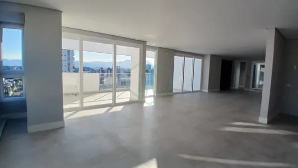 Cobertura plana 349 m2 3 SUÍTES América por R$ 3.190.000,00 e 6 vagas de garagem.