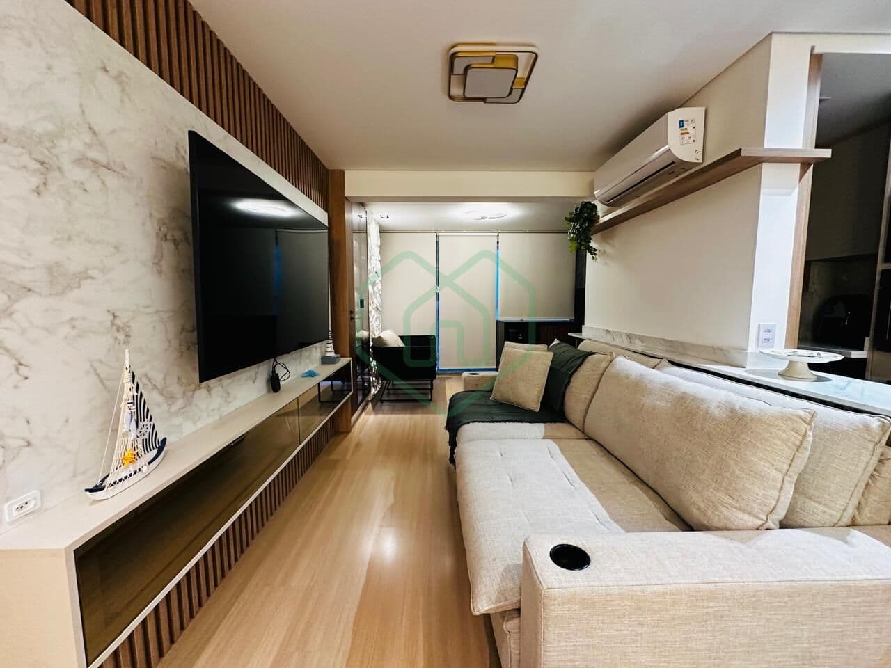 Apartamento 3 quartos MOBILIADO Frente Mar por R$ 1.650.000,00 em Balneário Piçarras – SC.