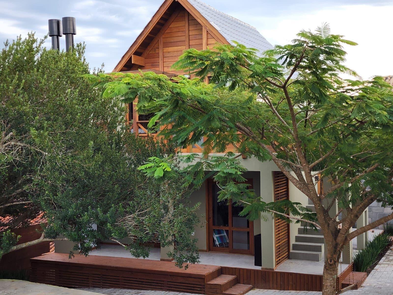 🏖 Oportunidade Única na Praia do Sol — Pousada Completa à Venda por R$ 1.800.000,00 🏡