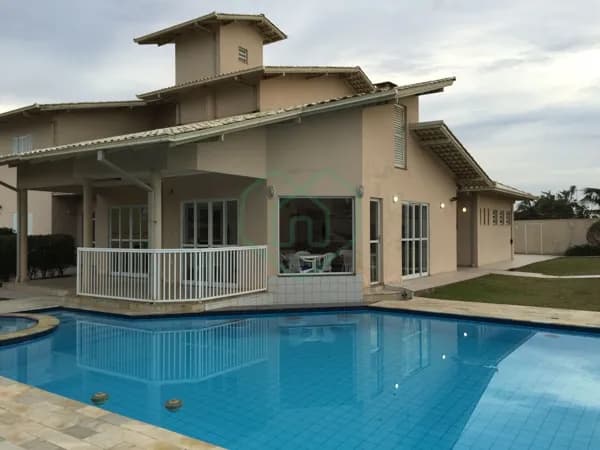Casa/Terreno Quadra Mar em Barra do sul Semi mobiliada por R$ 3.500.000,00.