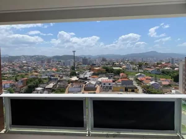 Apartamento à venda no bairro Jardim Atlântico em Florianópolis/SC