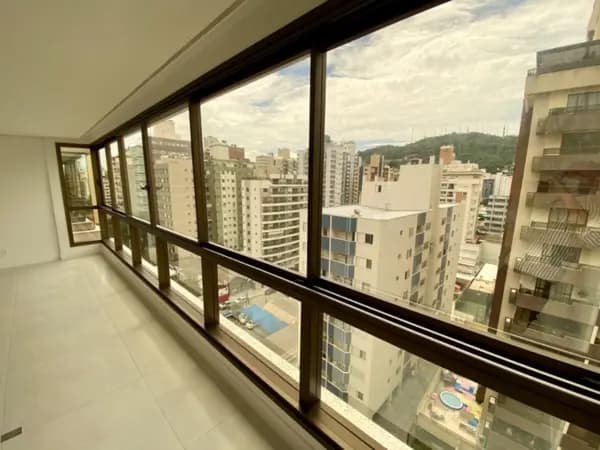 Apartamento à venda no bairro Centro em Florianópolis/SC