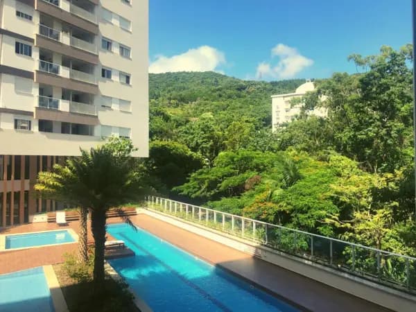 Apartamento à venda no bairro Itacorubi em Florianópolis/SC