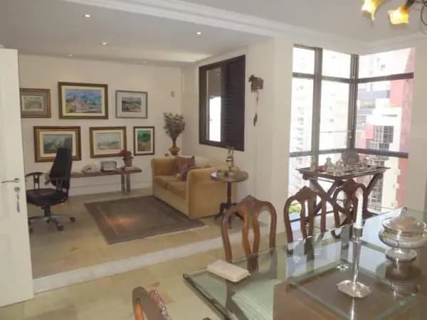 Apartamento à venda no bairro Centro em Florianópolis/SC
