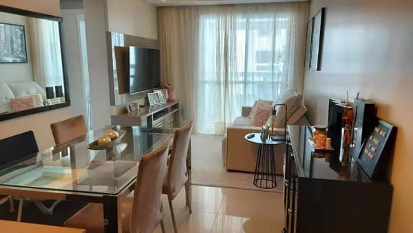 Apartamento à venda no bairro Estreito em Florianópolis/SC