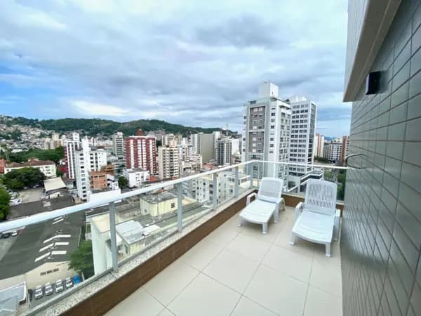 Apartamento à venda no bairro Centro em Florianópolis/SC