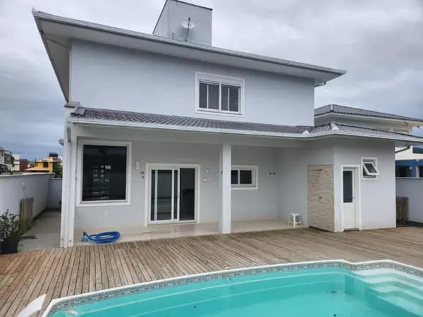 Casa à venda no bairro Campeche em Florianópolis/SC