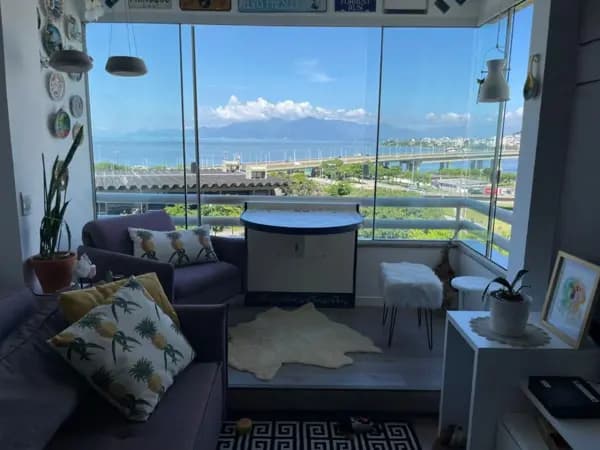 Apartamento à venda no bairro Centro em Florianópolis/SC
