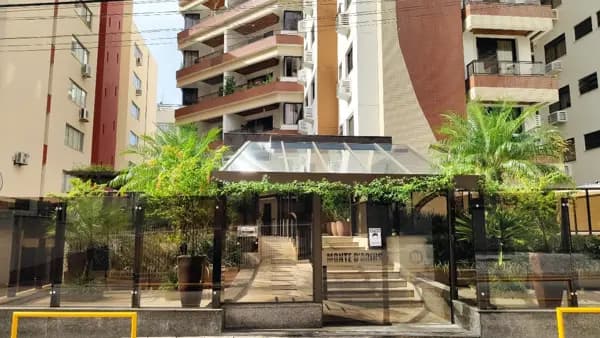 Apartamento à venda no bairro Centro em Florianópolis/SC