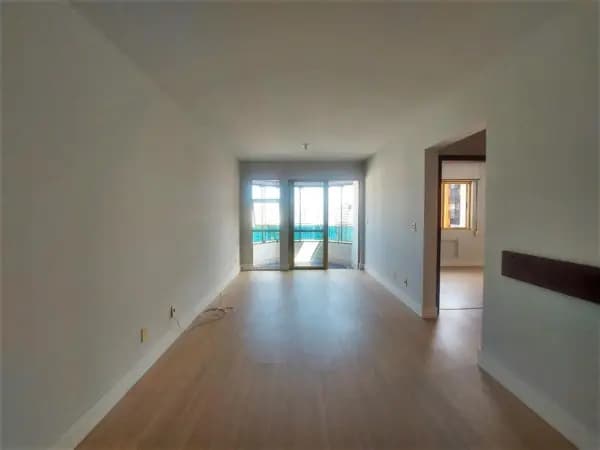 Apartamento à venda no bairro Centro em Florianópolis/SC