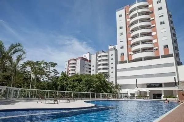 Apartamento à venda no bairro Pantanal em Florianópolis/SC