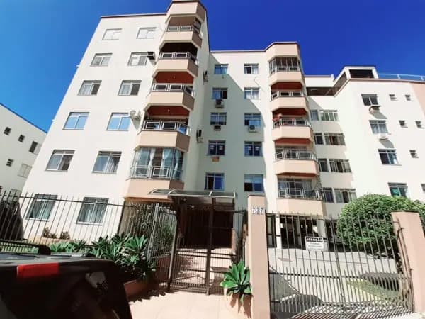 Apartamento à venda no bairro Canto em Florianópolis/SC
