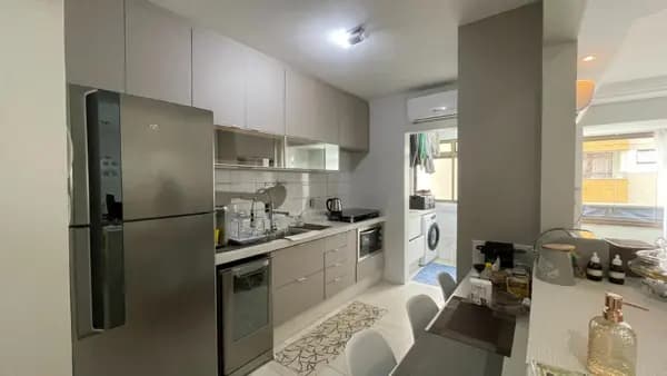 Apartamento à venda no bairro Canto em Florianópolis/SC