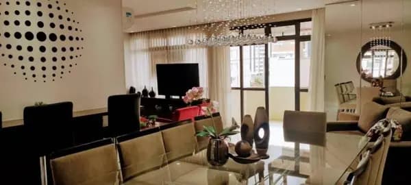 Apartamento à venda no bairro Centro em Florianópolis/SC