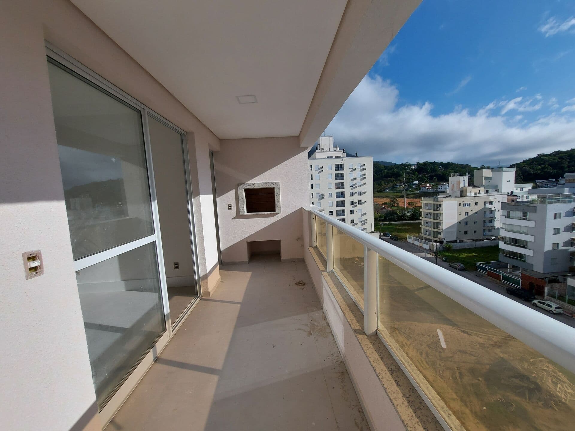 Apartamento à venda no bairro Cidade Universitária Pedra Branca em Palhoça/SC