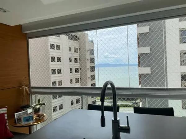 Apartamento à venda no bairro Agronômica em Florianópolis/SC