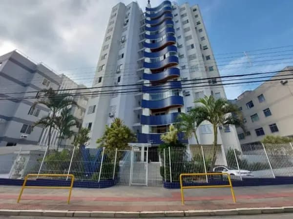 Apartamento à venda no bairro Coqueiros em Florianópolis/SC