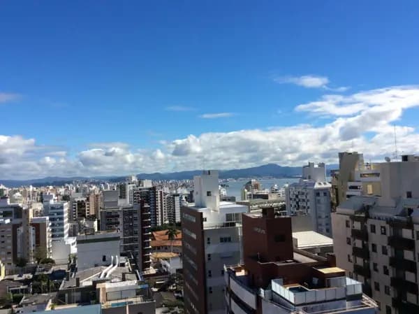 Apartamento à venda no bairro Centro em Florianópolis/SC