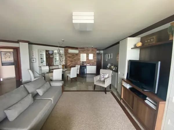 Apartamento à venda no bairro Agronômica em Florianópolis/SC