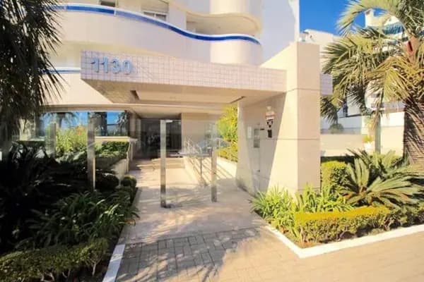 Apartamento à venda no bairro Canto em Florianópolis/SC