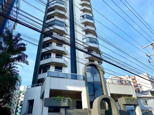 Apartamento à venda no bairro Centro em Florianópolis/SC