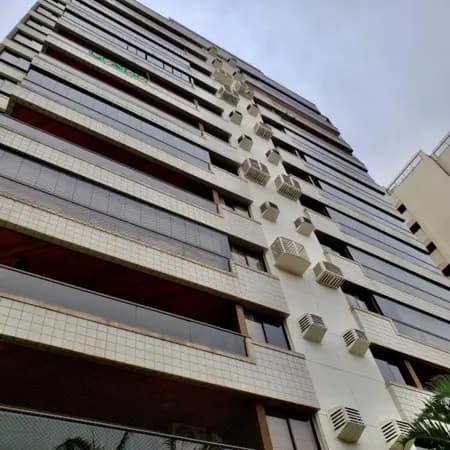 Apartamento à venda no bairro Centro em Florianópolis/SC